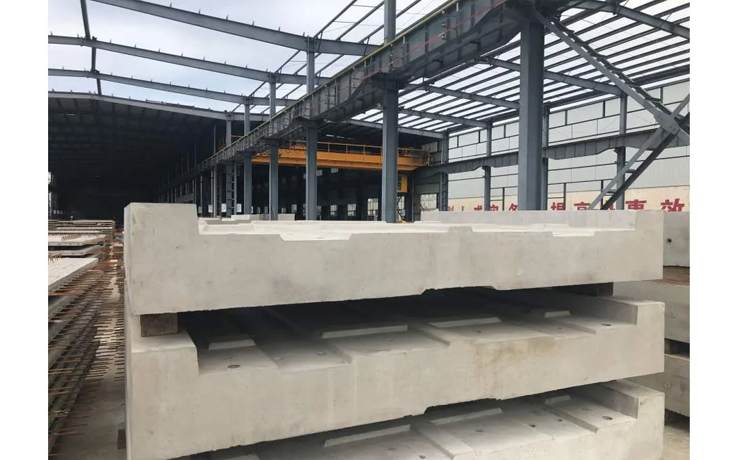 بلاطة تقاطع المستوى
