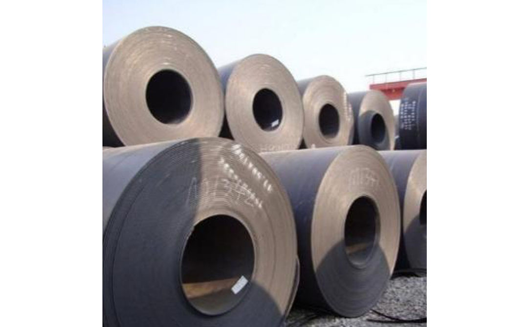 لفائف ساخنة
